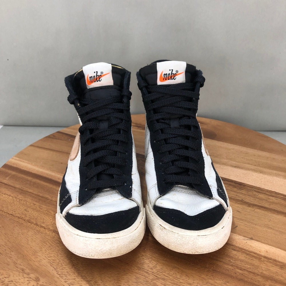 Nike Blazer Mid 77 High Top Sneakers Shoes White Black Womens 8 Retro Classic - Picture 2 of 7